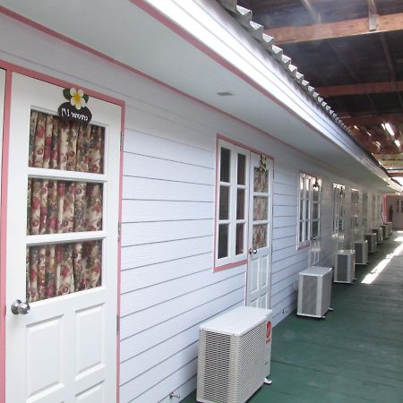 Mod Guesthouse HHQ Exterior foto